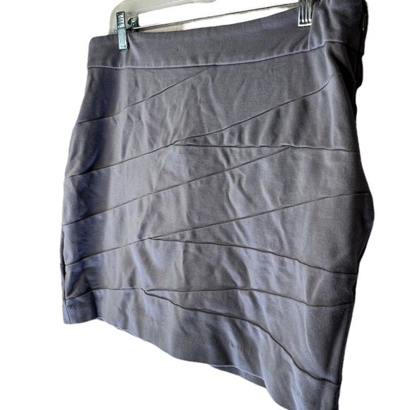 Vivienne‎ Vivienne Tam Mini Skirt - Picture 2 of 6